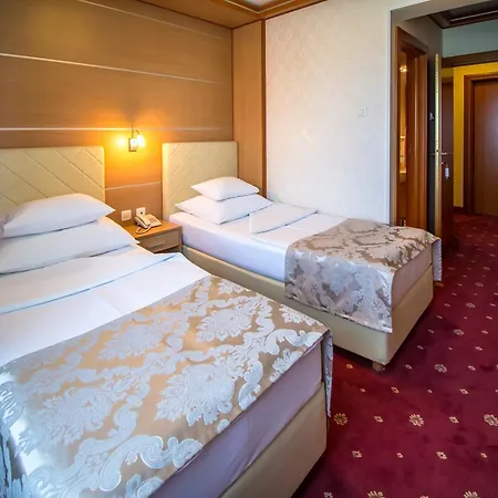 Szálloda Cezar 4*