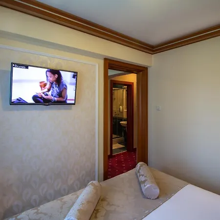 Hotel Cezar