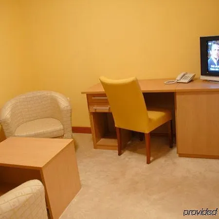 Cezar Hotel 4*
