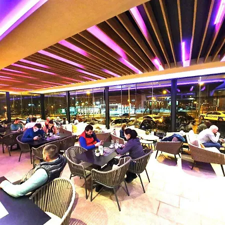 Hotel Cezar 4*